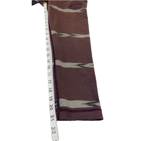 Vuori Pattern Women Leggings Size XS Western Nature Design Wide Waistband - Picture 2 of 6